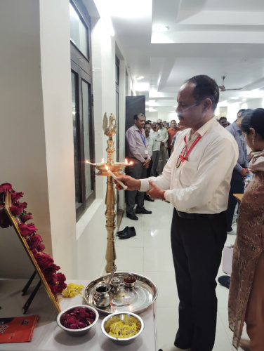 जिला सहकारी केंद्रीय बैंक मर्यादित, विदिशा की 110वीं वार्षिक साधारण सभा का आयोजन दिनांक 20 सितंबर 2025 को सम्पन्न हुआ। जिसमें शाखाओं एवं समितियों के उत्कृष